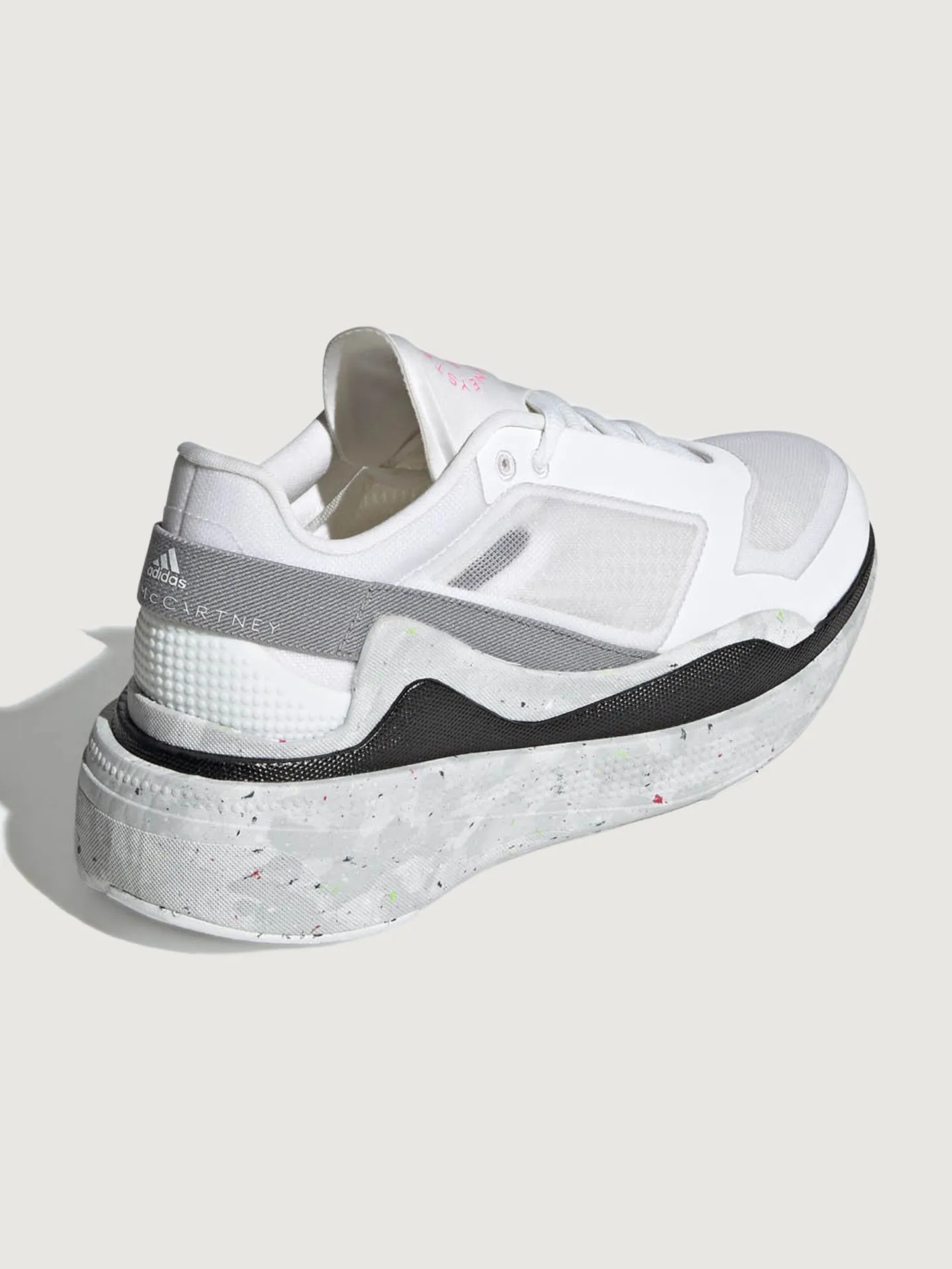 adidas by Stella McCartney Earthlight - FTWR WHT/DOVE GREY/CORE BLACK