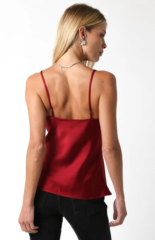 Noelle Sleeveless V Neckline Top Red