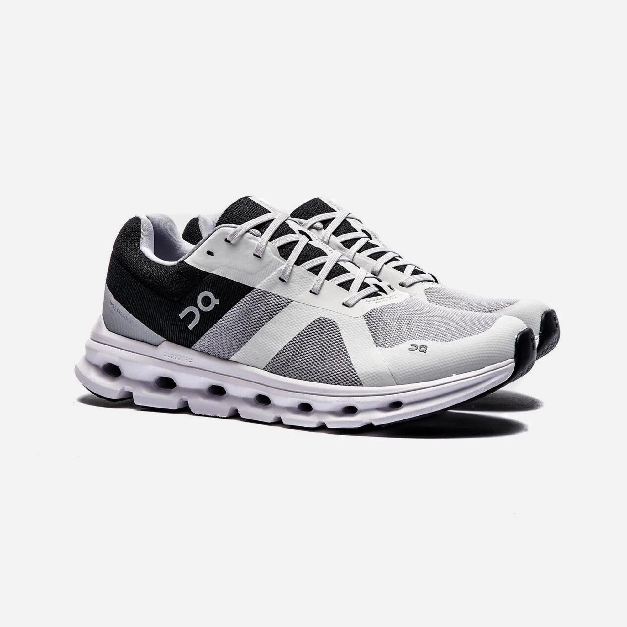 On Running Cloudrunner Glacier Black