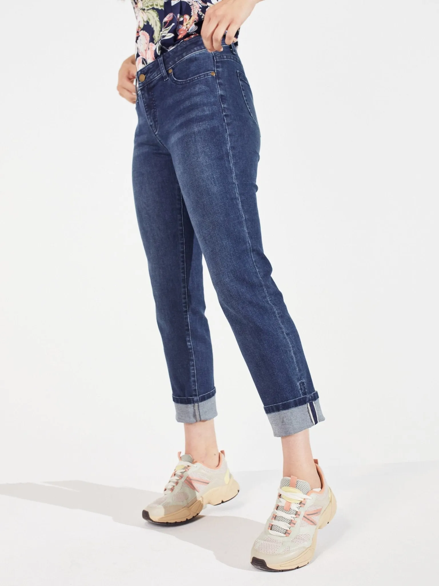 Signature Girlfriend 5 Pocket Jeans With Selvedge Cuff