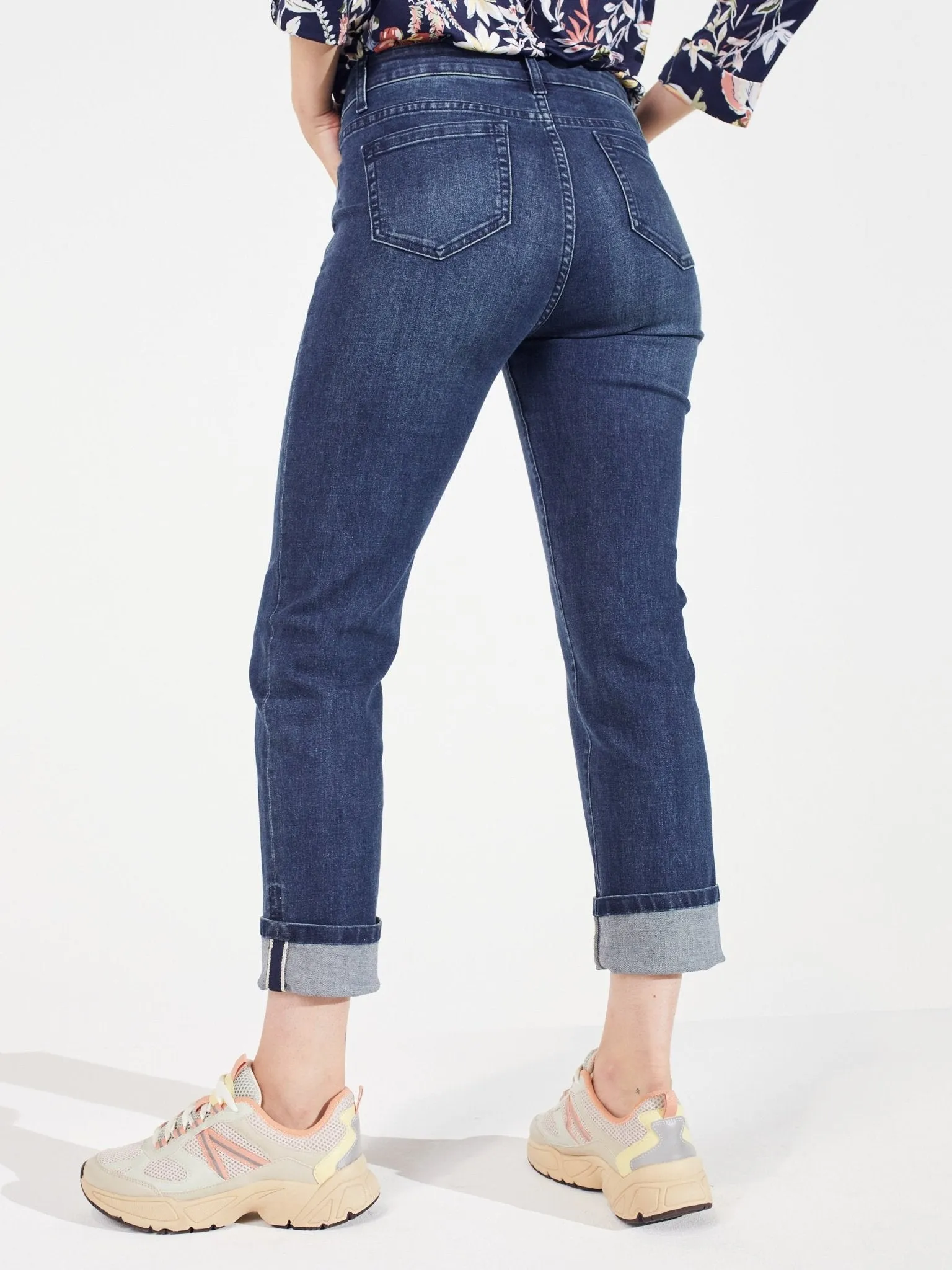 Signature Girlfriend 5 Pocket Jeans With Selvedge Cuff