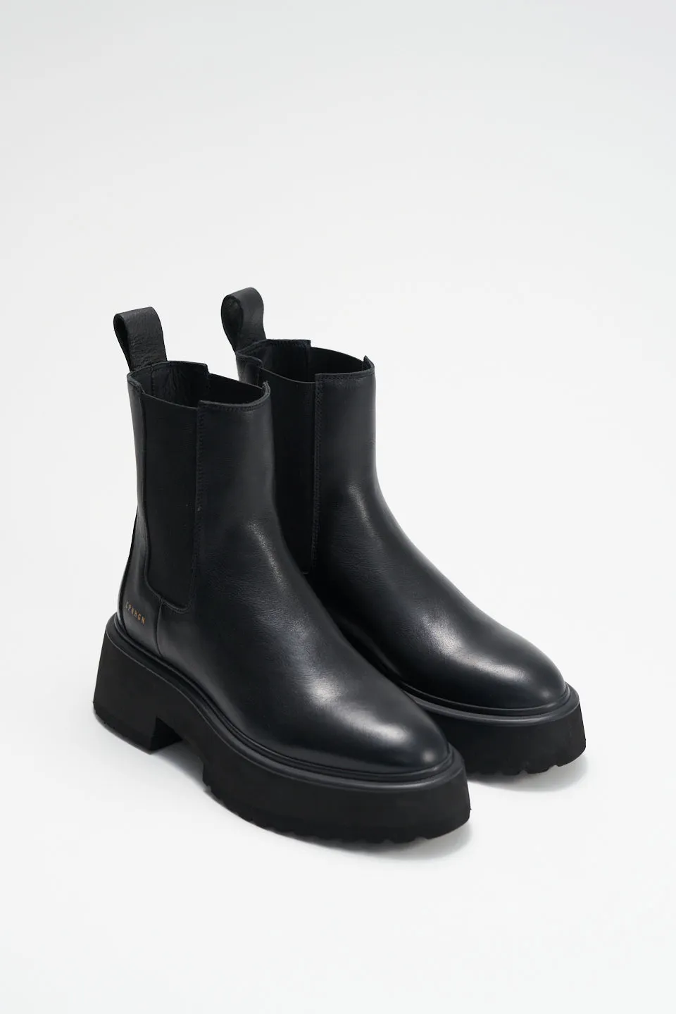 Vitello Black Matt Low Chelsea Boots