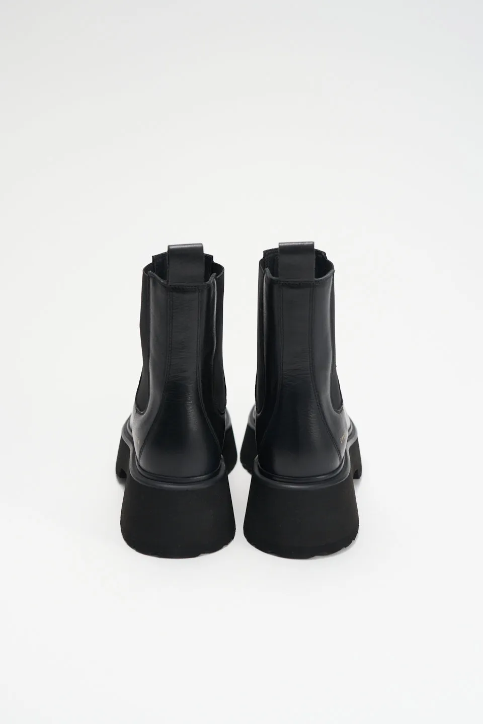 Vitello Black Matt Low Chelsea Boots