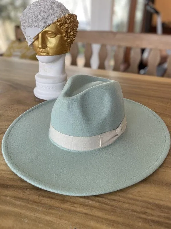 Wide Brim Panama Hat In Vegan Felt